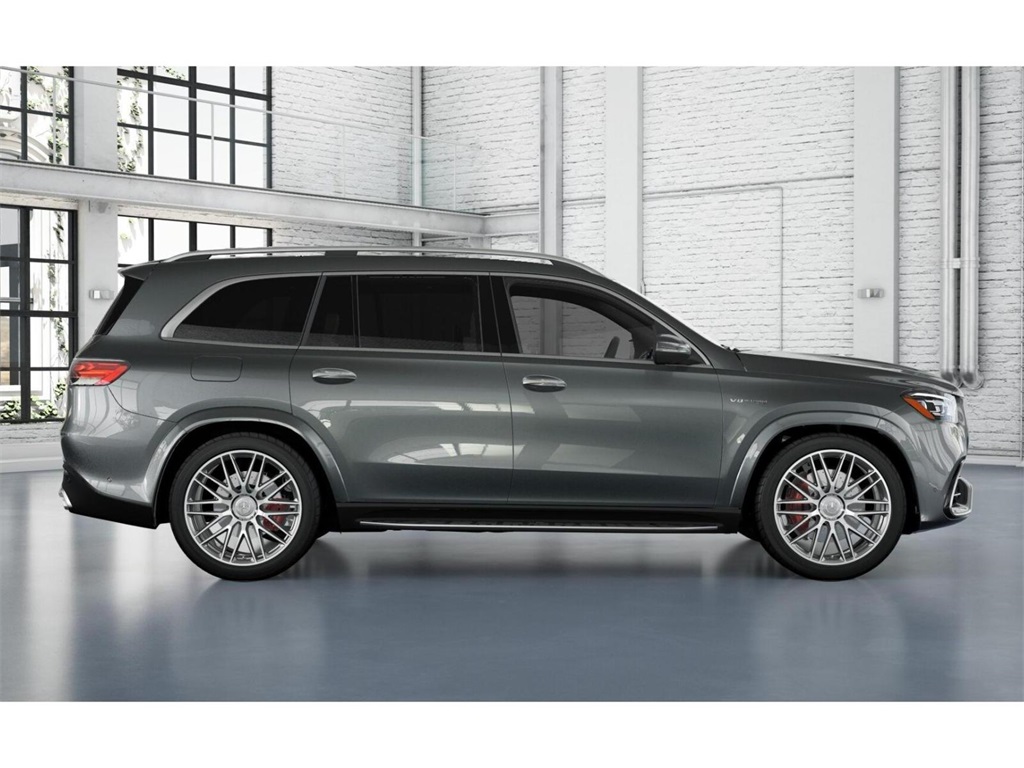 2026 Mercedes Benz GLS AMG 63 4MATIC photo 2