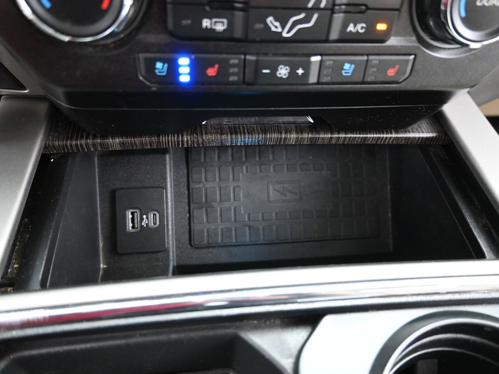 2020 Ford F-350 photo 18
