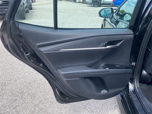 2025 Toyota Camry SE photo 15