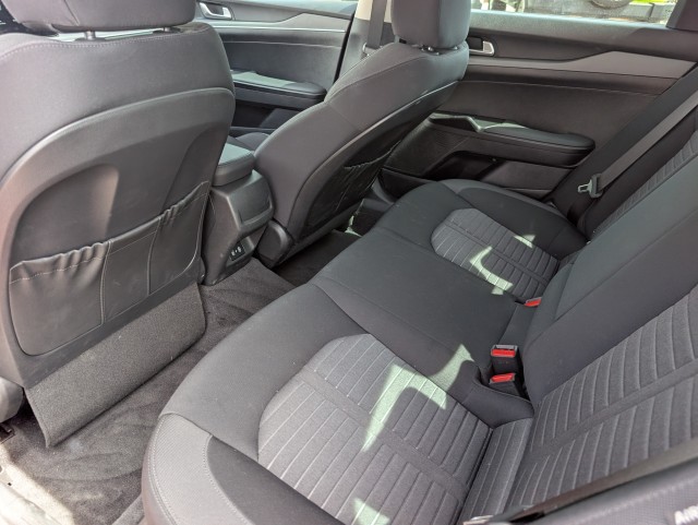 Used 2025 Runway Red Kia LXS image 16