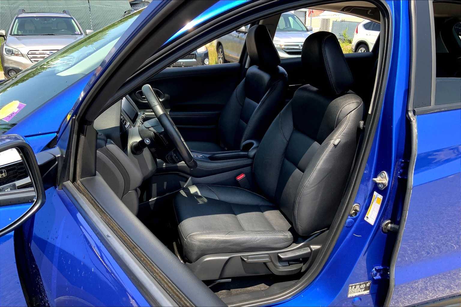 2018 Honda HR-V EX-L photo 8