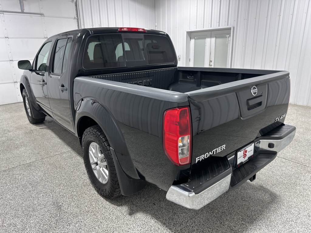 2021 Nissan Frontier SV photo 8