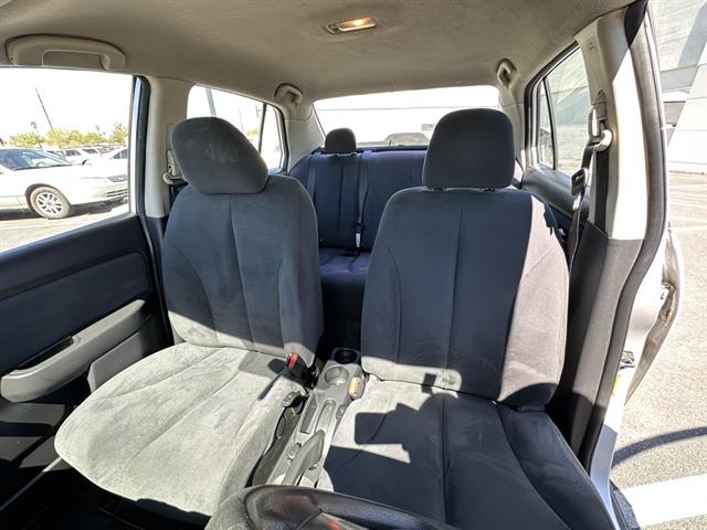 2009 Nissan Versa 1.6 Base Sedan photo 9