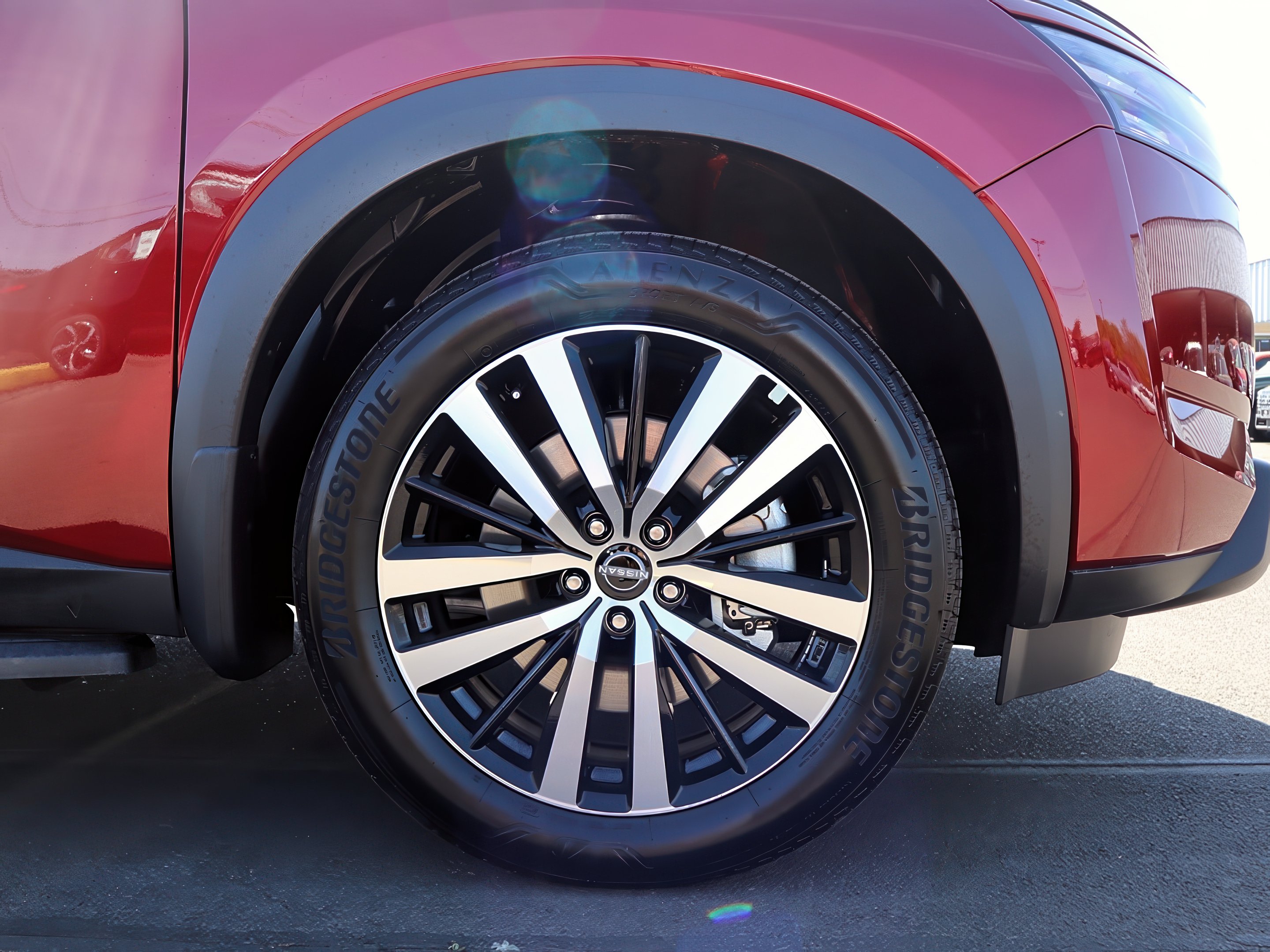 2025 Nissan Pathfinder Platinum photo 26