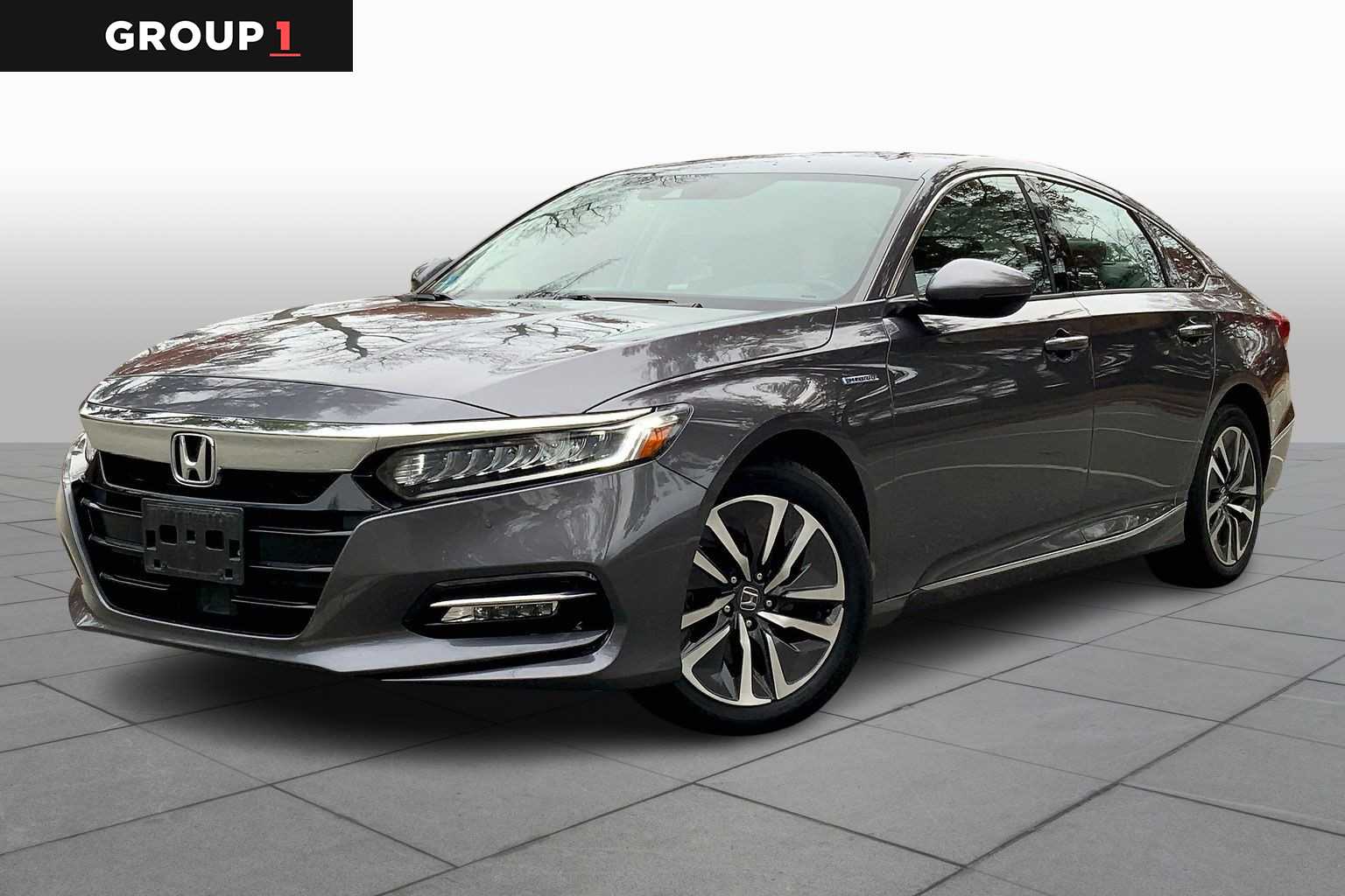 2020 Honda Accord Hybrid Touring's photo