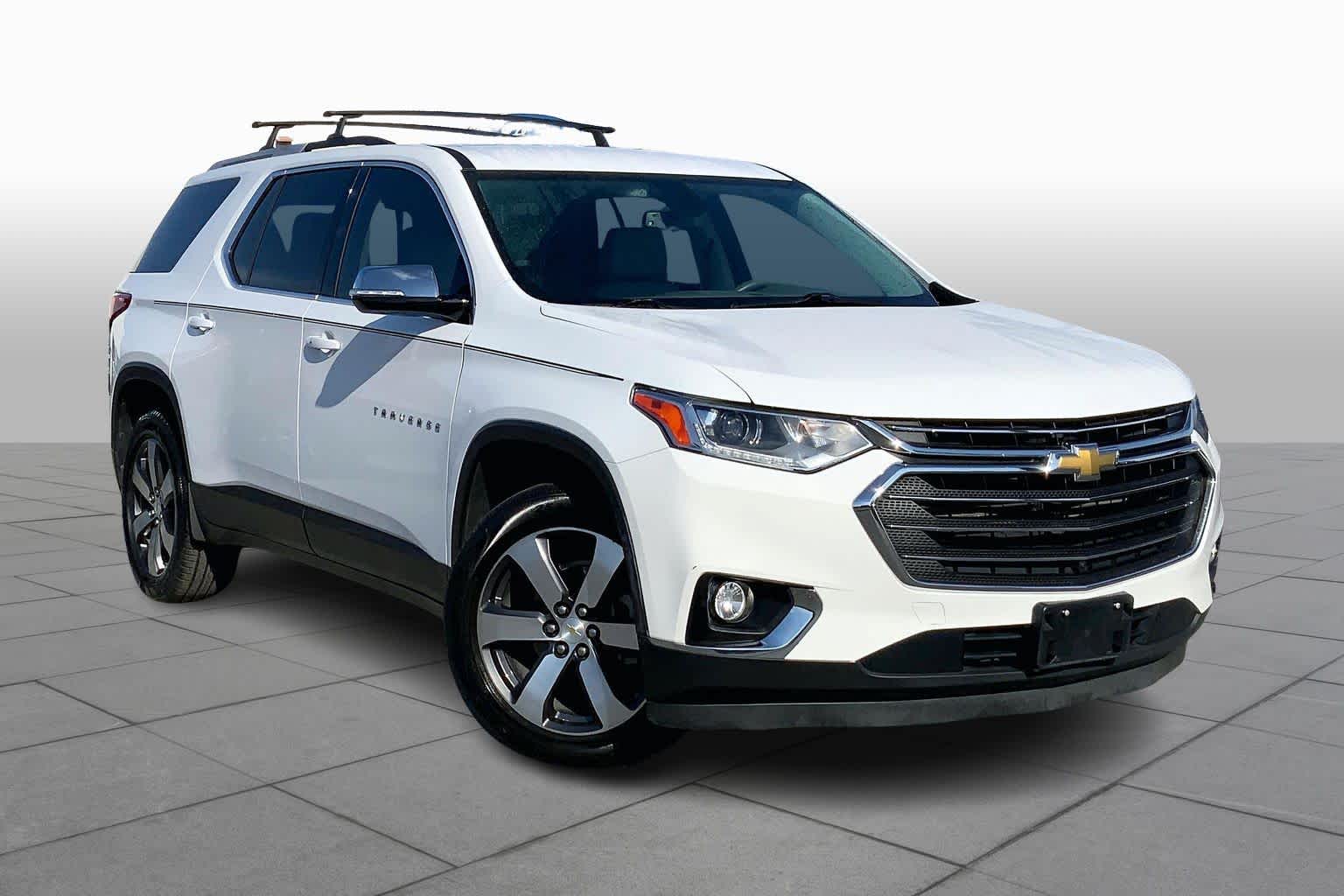 2018 Chevrolet Traverse Leather photo 2