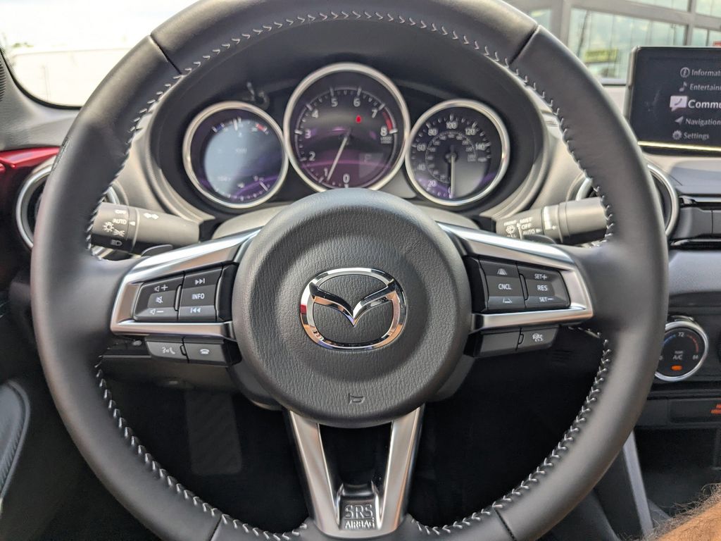 2025 Mazda MX-5 Miata Miata Grand Touring photo 23