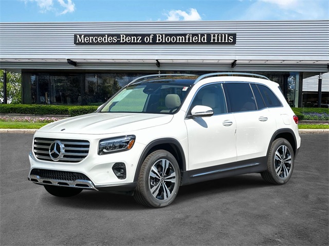2025 Mercedes-Benz GLB Base's photo