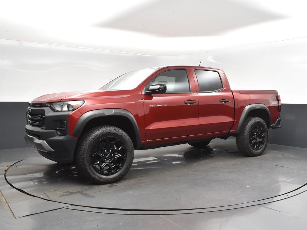 2026 Chevrolet Colorado Trail Boss photo 3