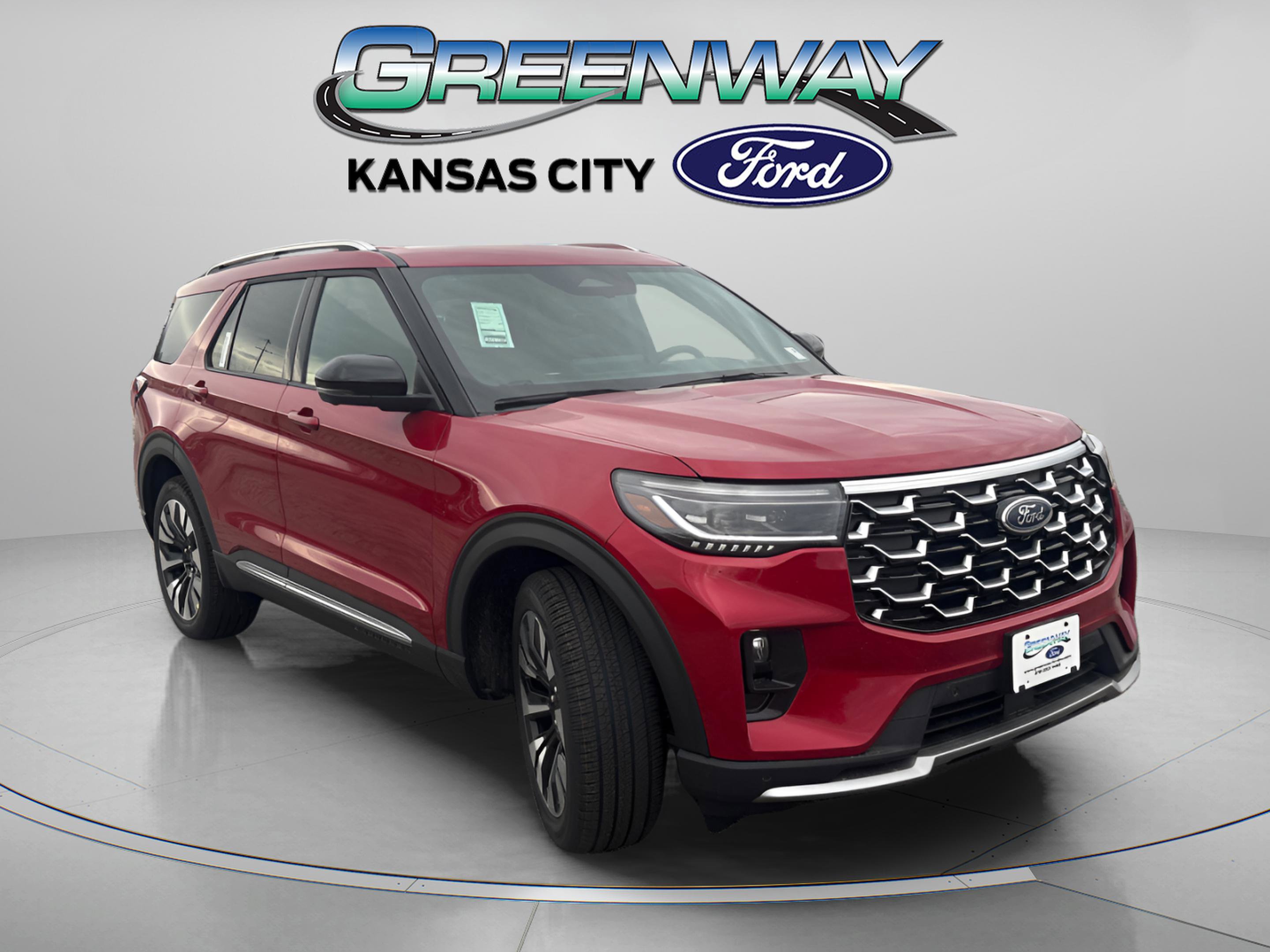 2026 Ford Explorer Platinum's photo