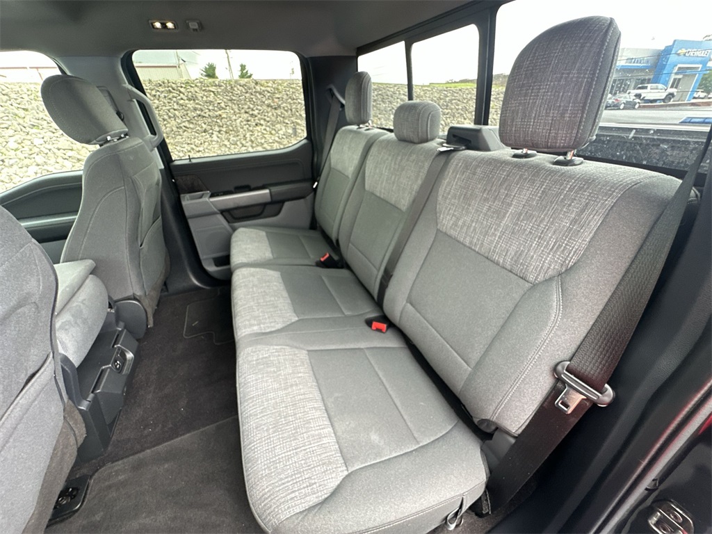 2021 Ford F-150 XLT photo 16