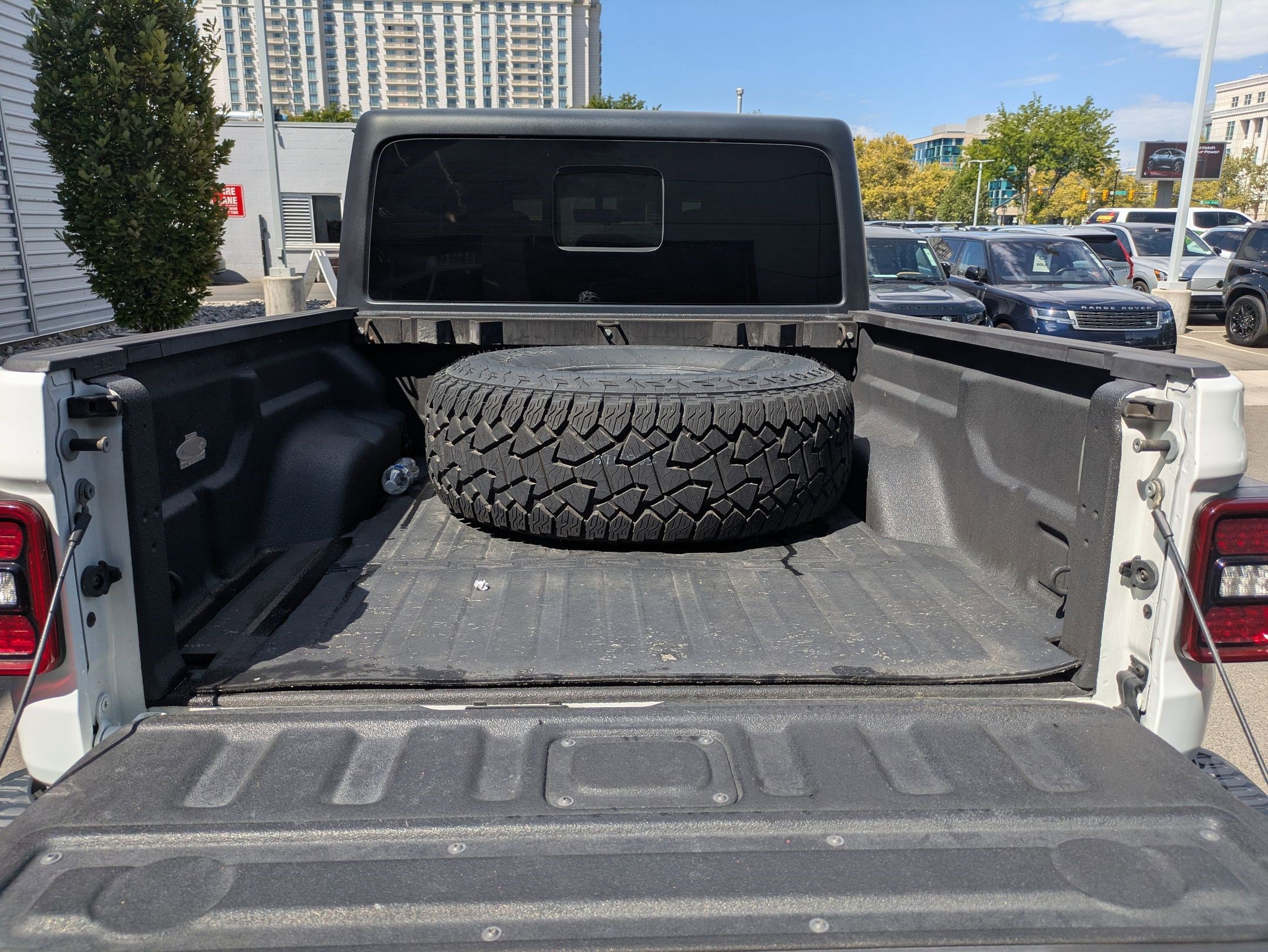 2020 Jeep Gladiator Rubicon photo 29