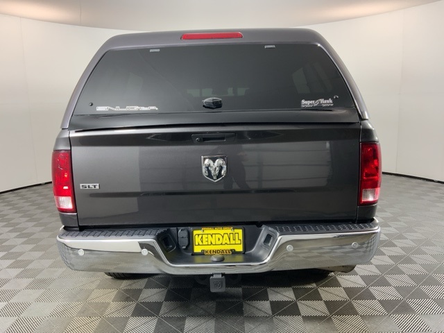 2020 Ram 1500 Classic SLT photo 3