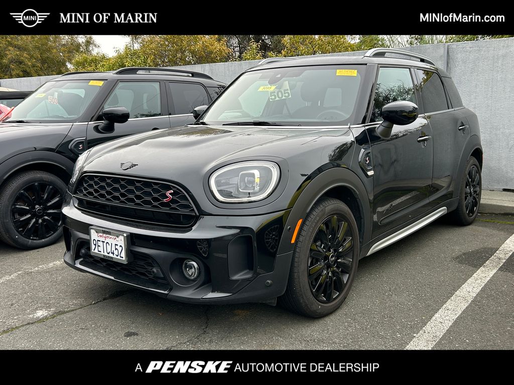 2023 MINI Countryman S's photo
