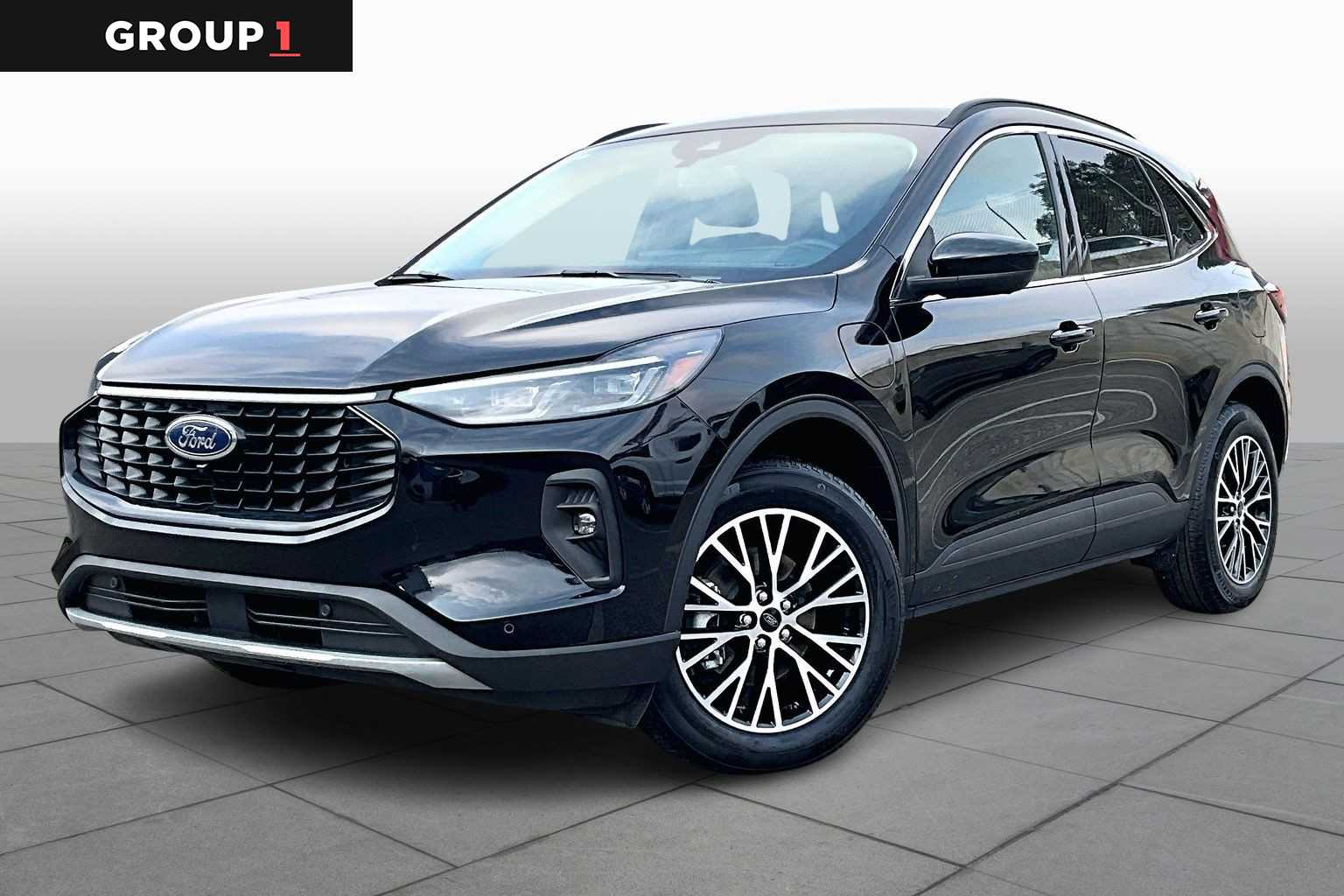 2025 Ford Escape PHEV's photo