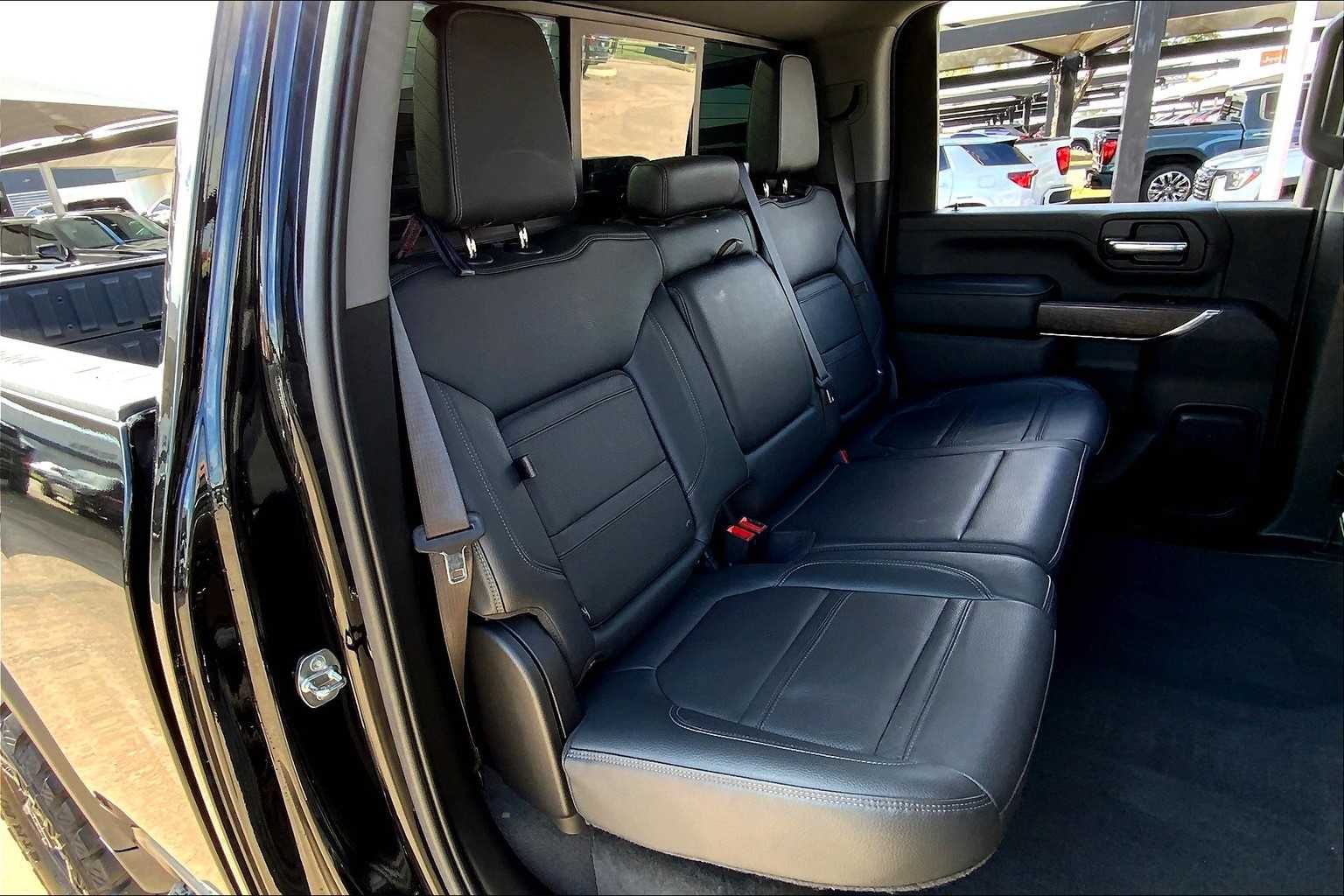 2023 Gmc Sierra HD Denali photo 18