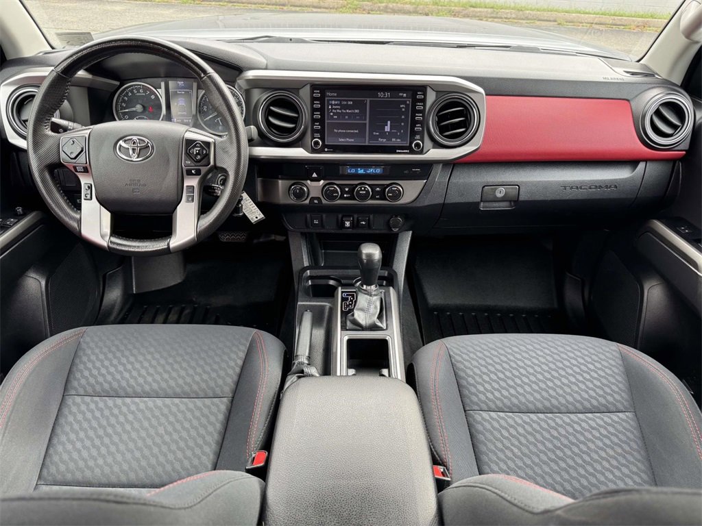 2022 Toyota Tacoma SR5 4x4 photo 2