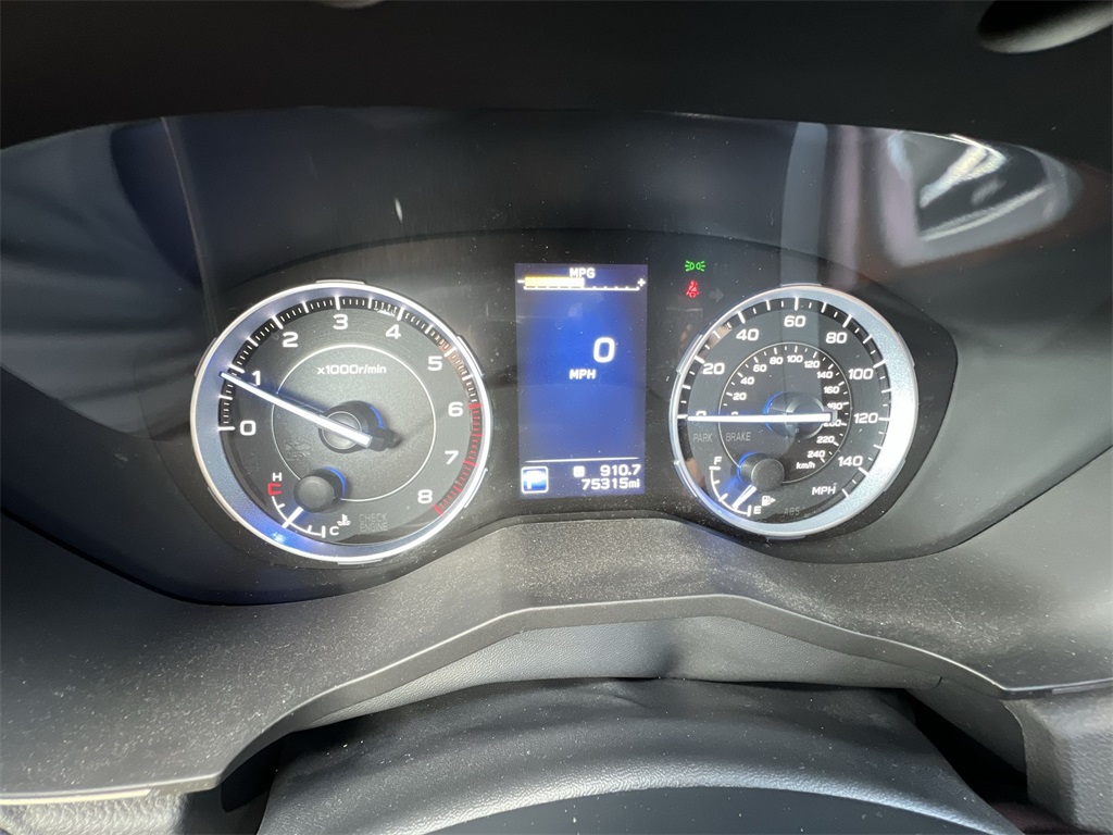 2021 Subaru Ascent Touring photo 17
