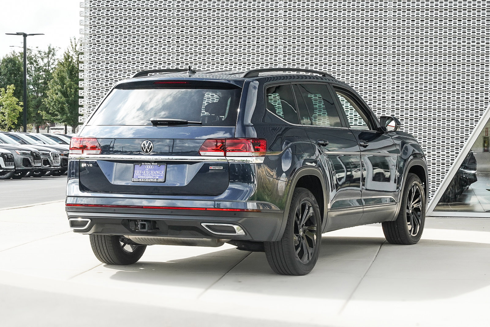 2022 Volkswagen Atlas V6 SE Technology photo 3