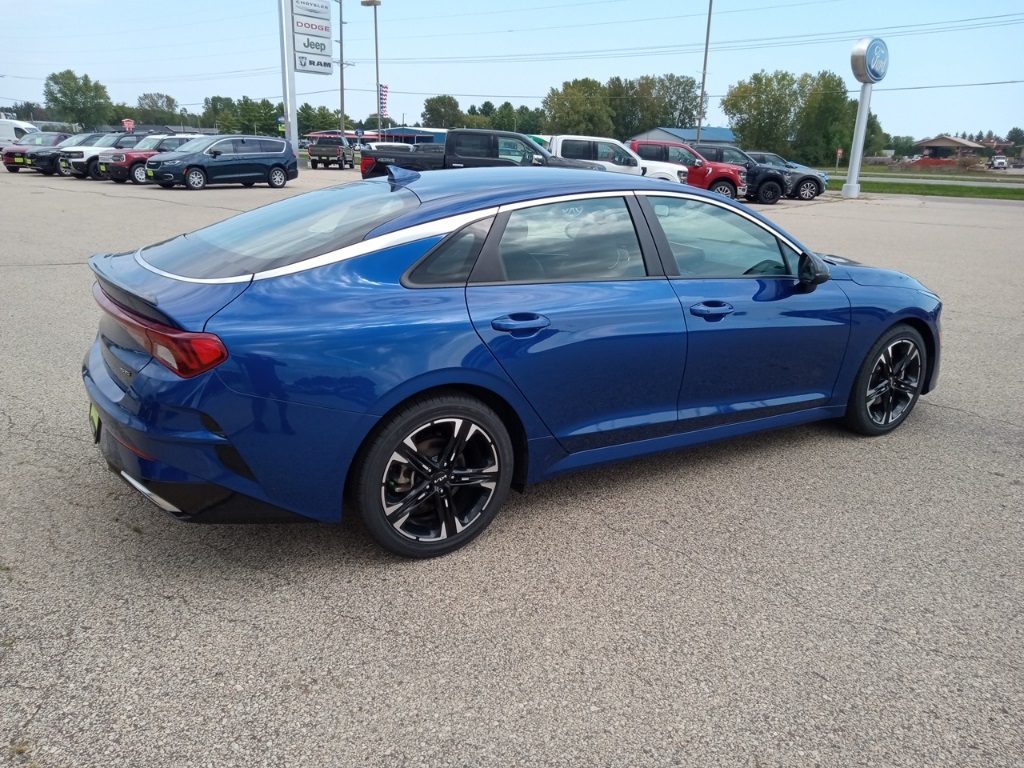 2022 Kia K5 GT-Line photo 6