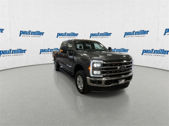 2026 Ford F-350 XLT photo 3
