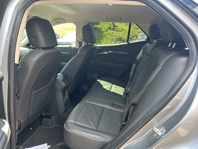 2023 Buick Envision Essence photo 18