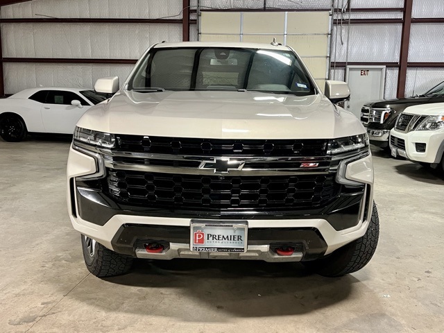 2022 Chevrolet Suburban Z71 photo 2