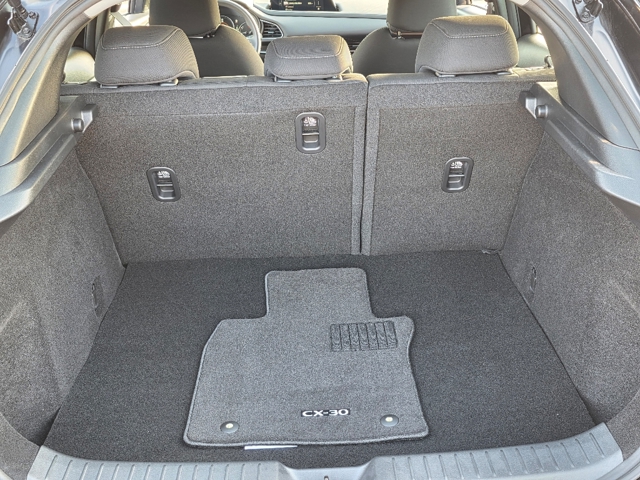 2025 Mazda CX-30 2.5 S photo 4