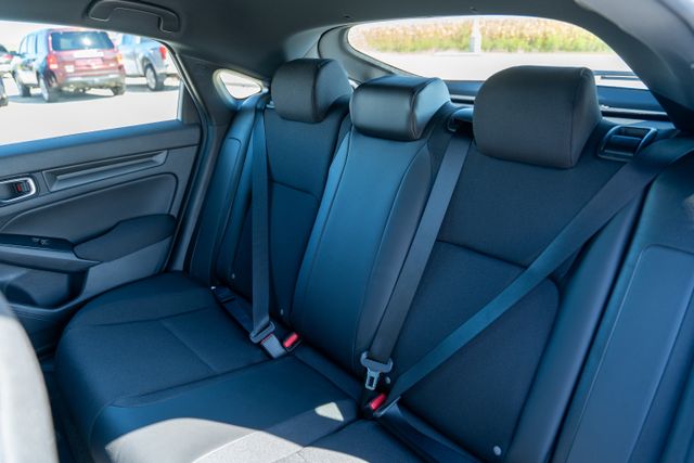2025 Honda Civic Hatchback Sport photo 16
