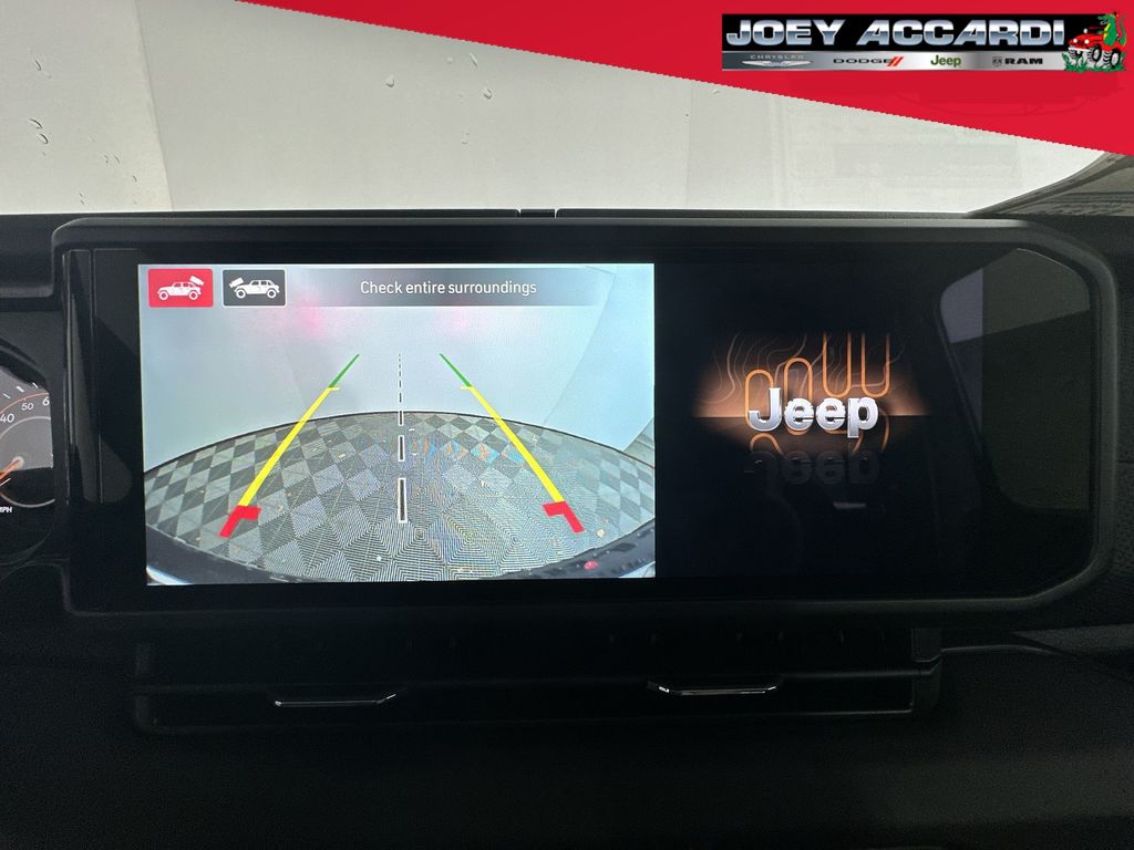 2025 Jeep Wrangler Rubicon photo 17
