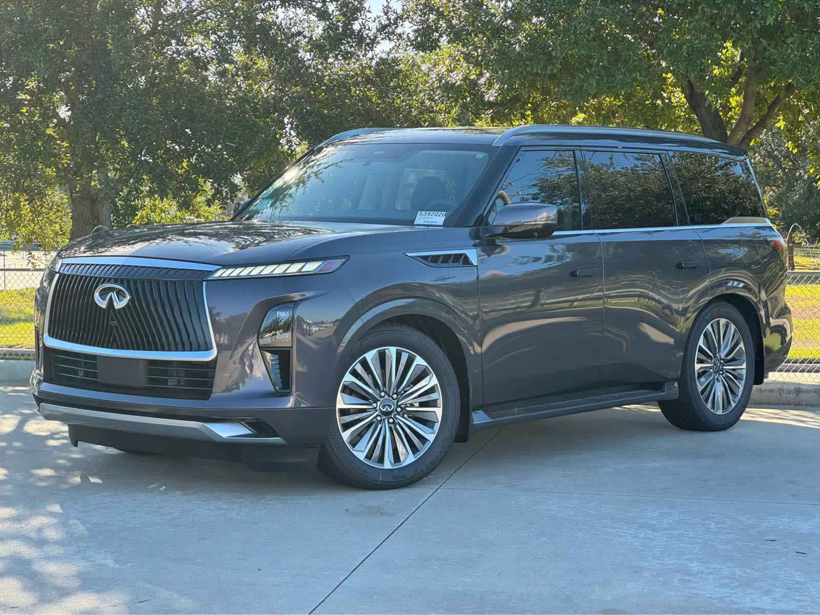 2026 INFINITI QX80 Luxe's photo