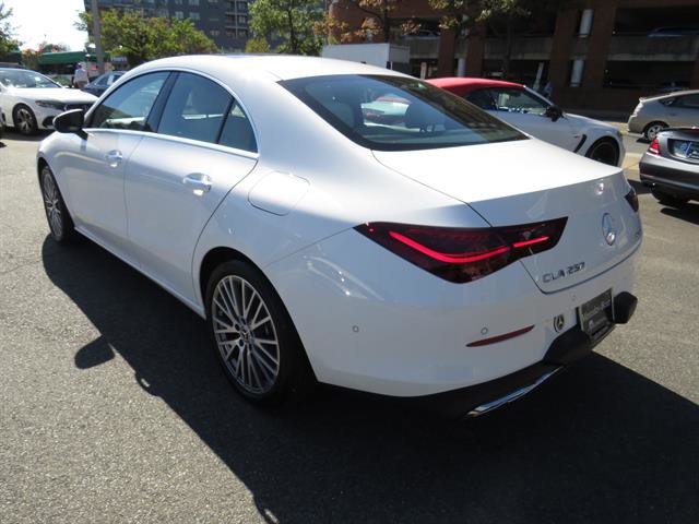 2025 Mercedes Benz CLA 250 4MATIC photo 2