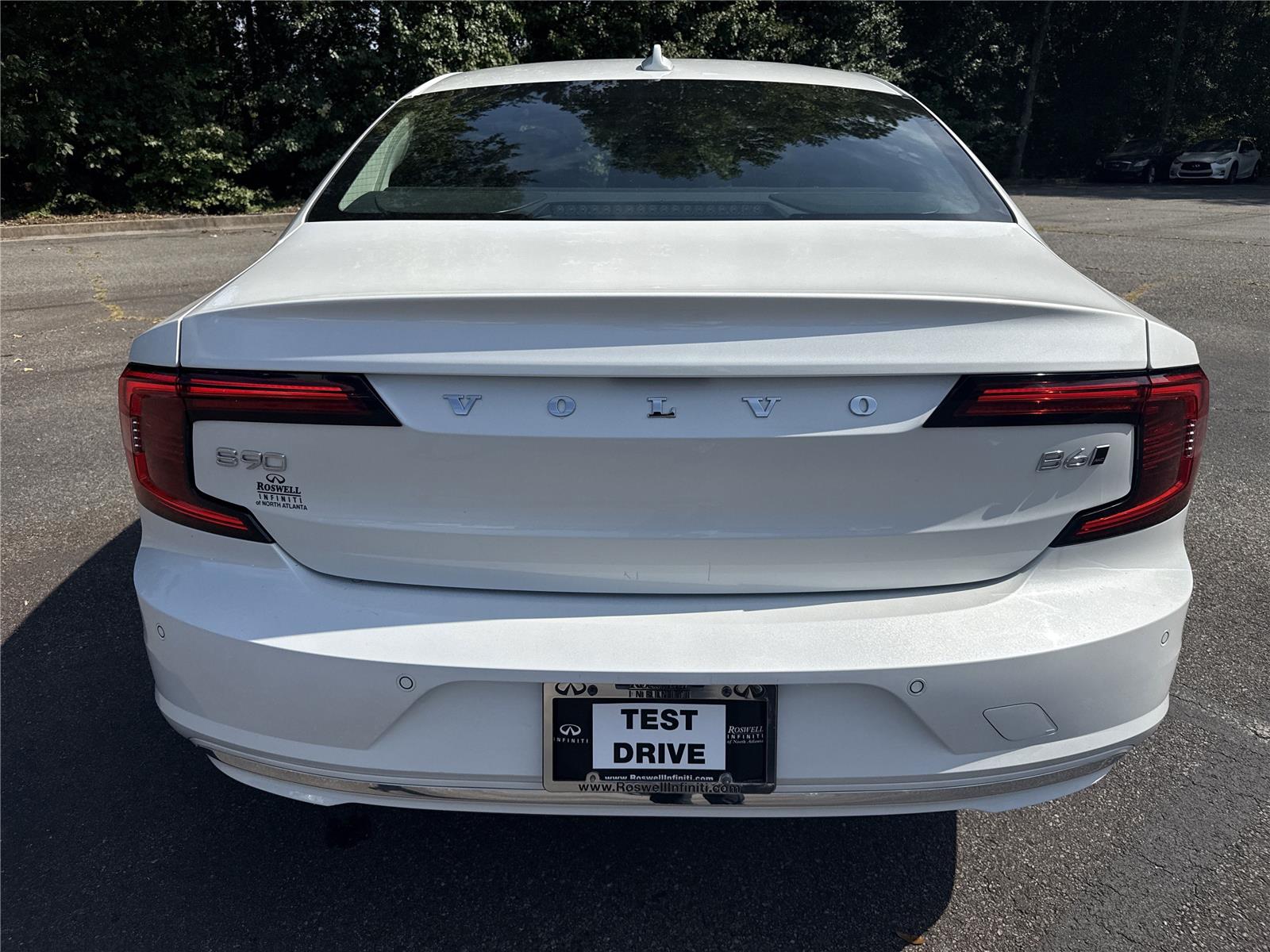 2023 Volvo S90 Ultimate photo 6
