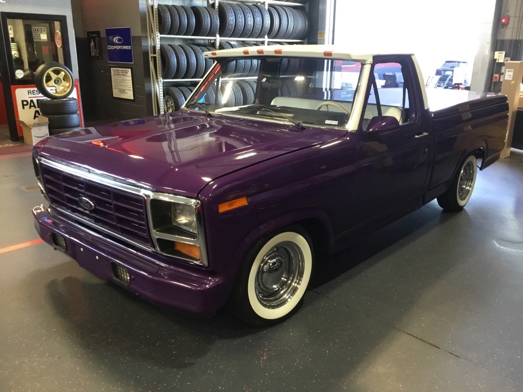 1982 Ford F-100 photo 3