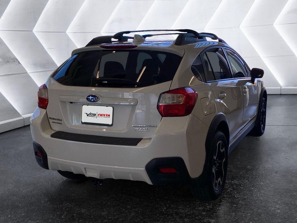 2017 Subaru Crosstrek 2.0i Limited photo 3