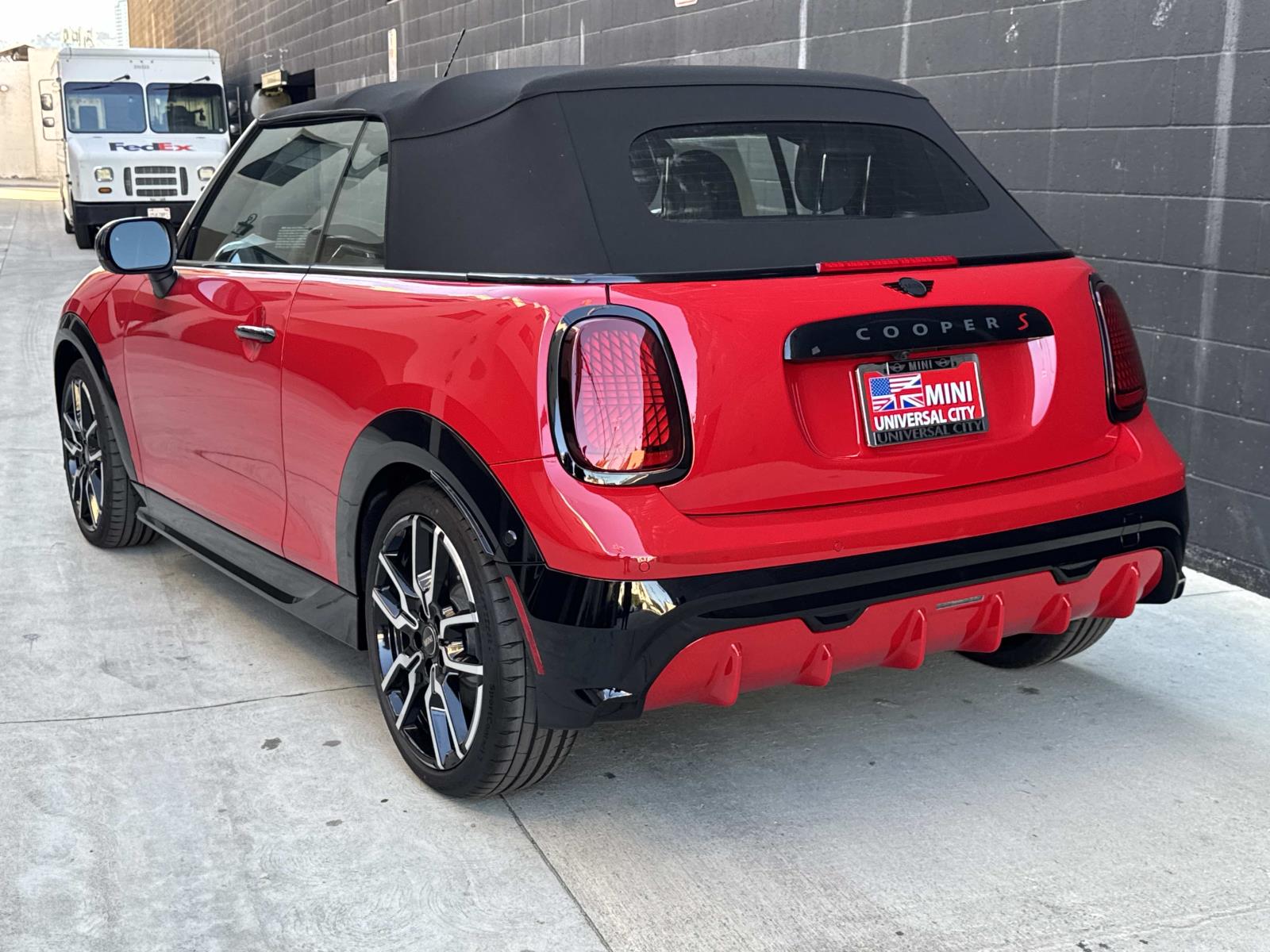 2026 Mini Cooper Convertible Iconic photo 3