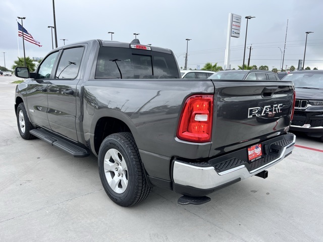 2025 Ram 1500 Tradesman photo 5