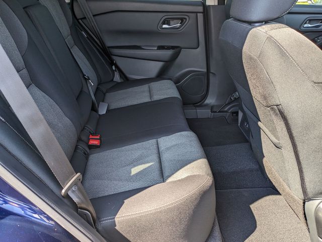 2026 Nissan Rogue SV photo 24