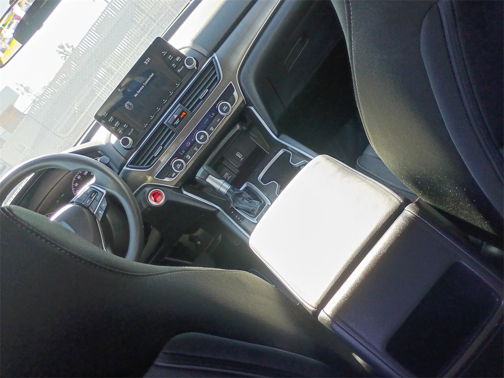 2020 Honda Accord LX photo 27