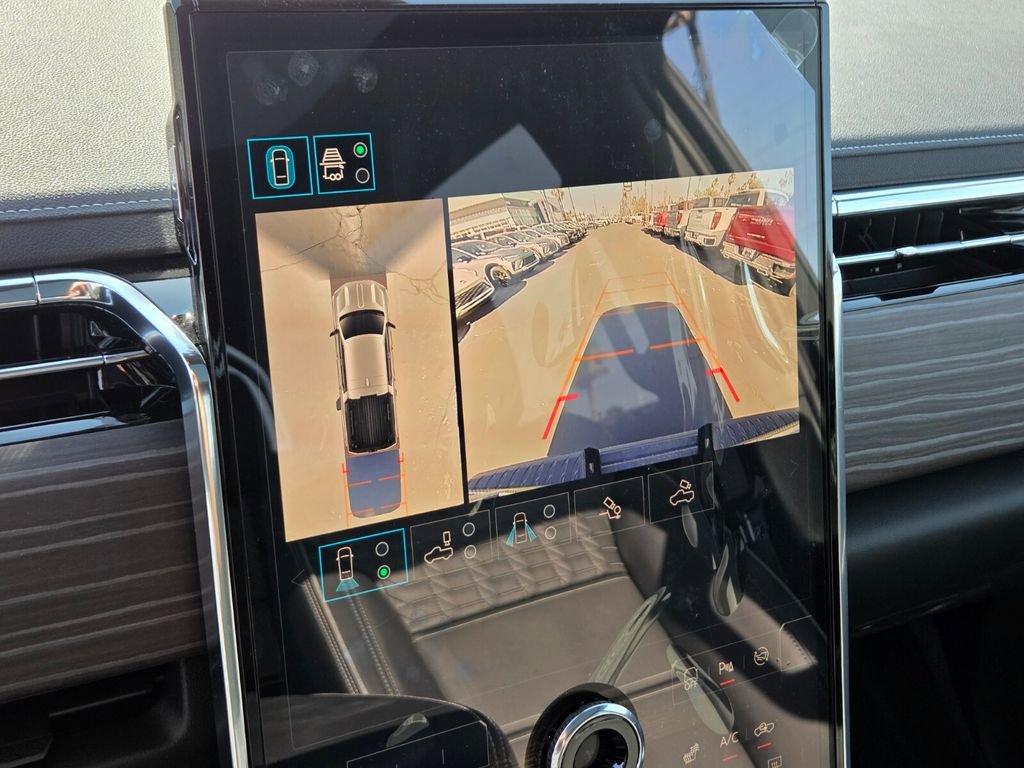 2025 Gmc Sierra EV Denali photo 12