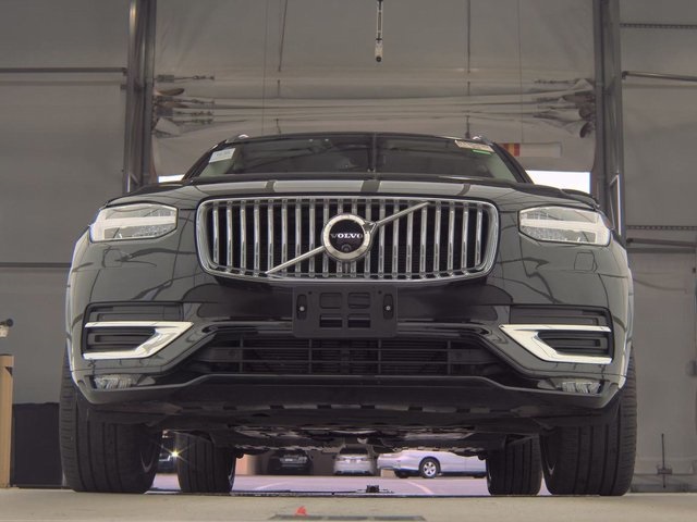 2024 Volvo XC90 Plus photo 3