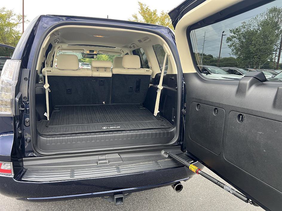 2020 Lexus GX 460 Premium photo 27