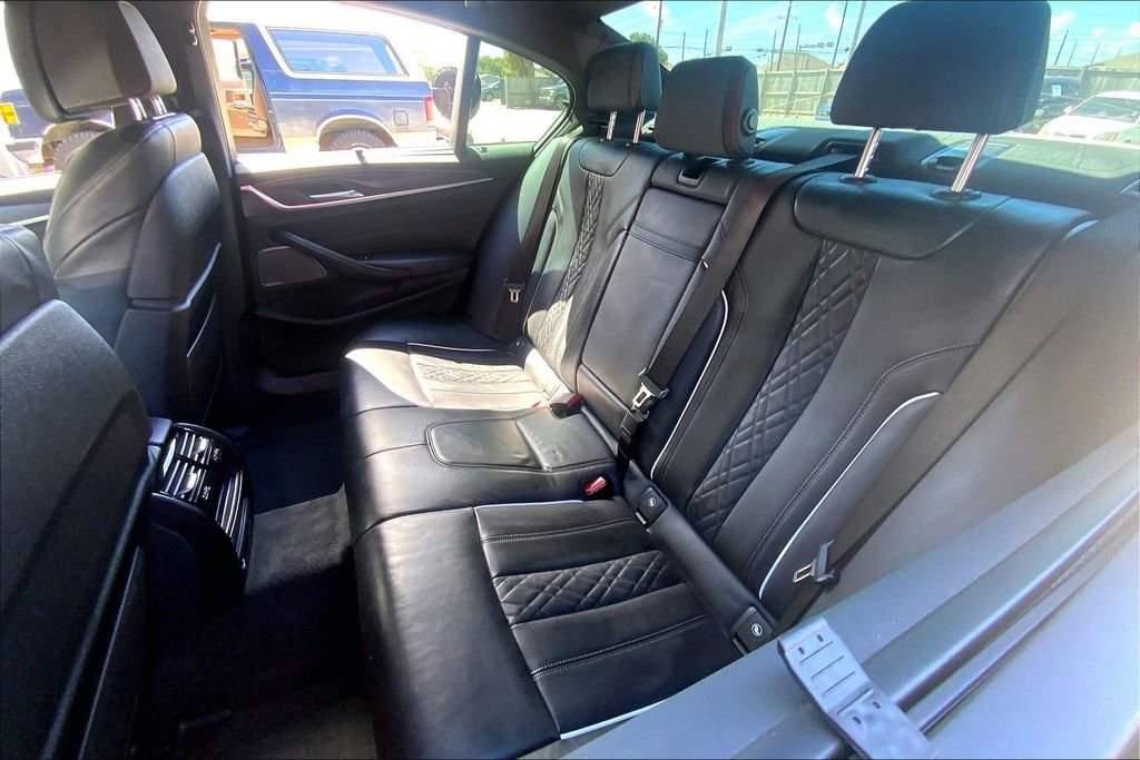 2022 Bmw 530e photo 18