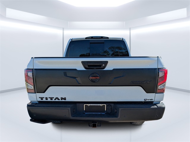 2021 Nissan Titan PRO-4X photo 4