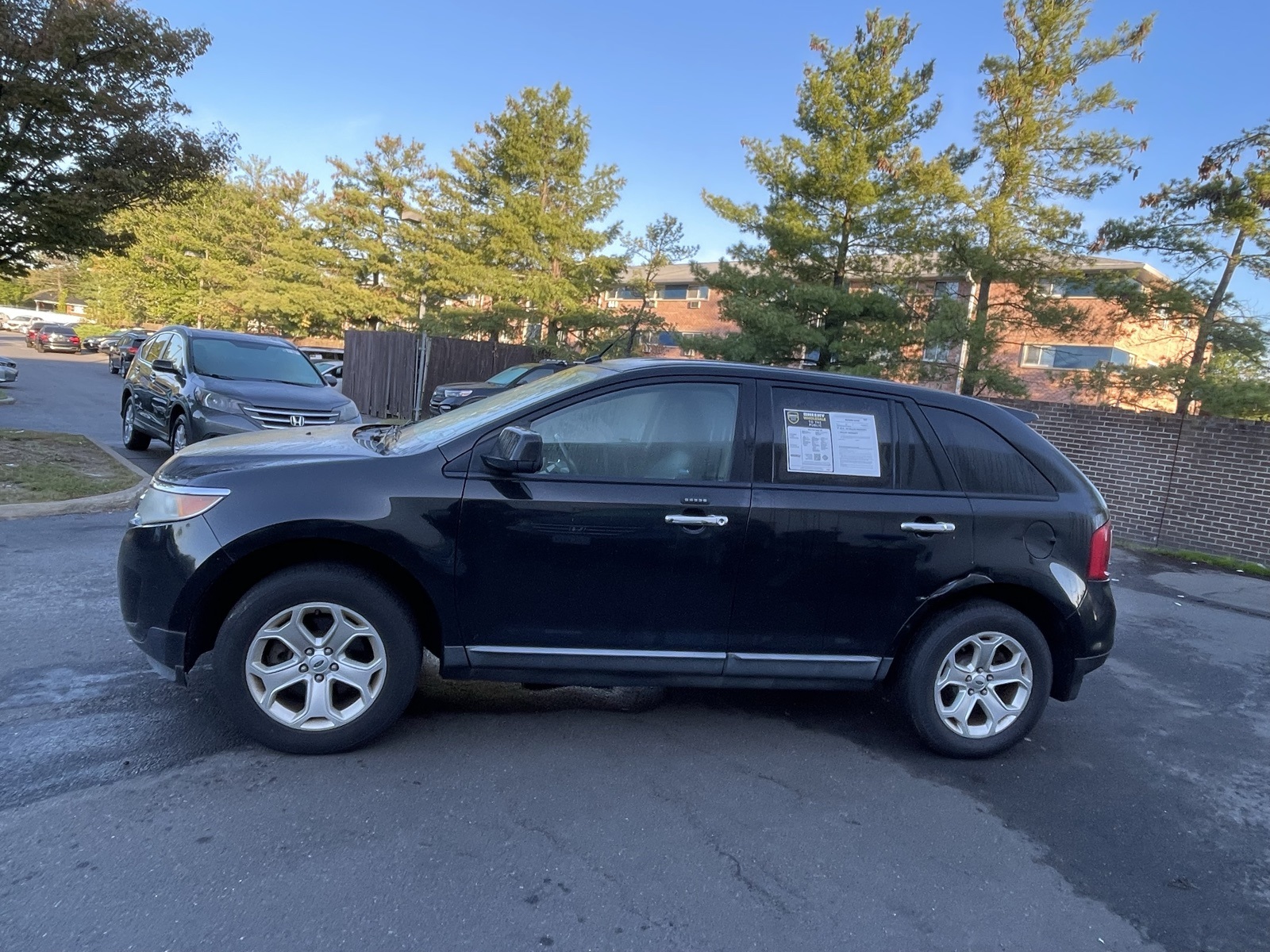 2011 Ford Edge SEL photo 3