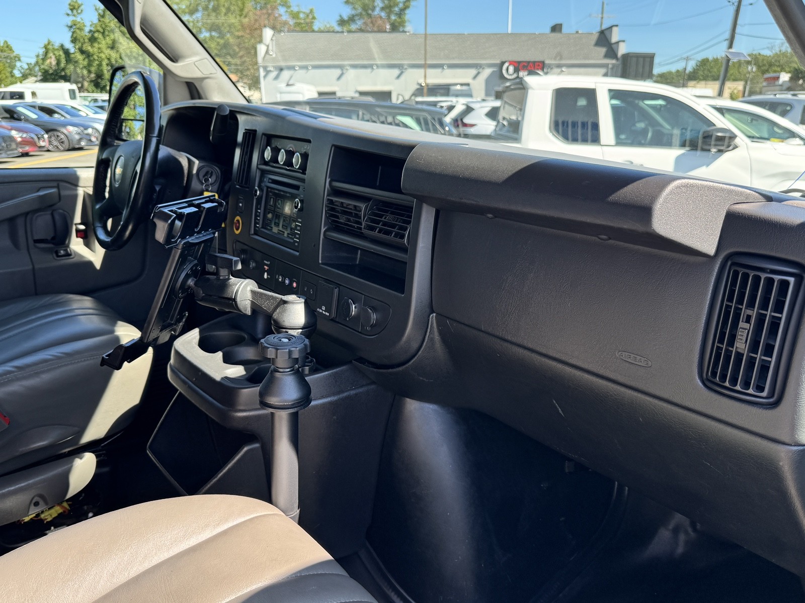 2020 Chevrolet Express Cargo Work Van 2500 photo 29