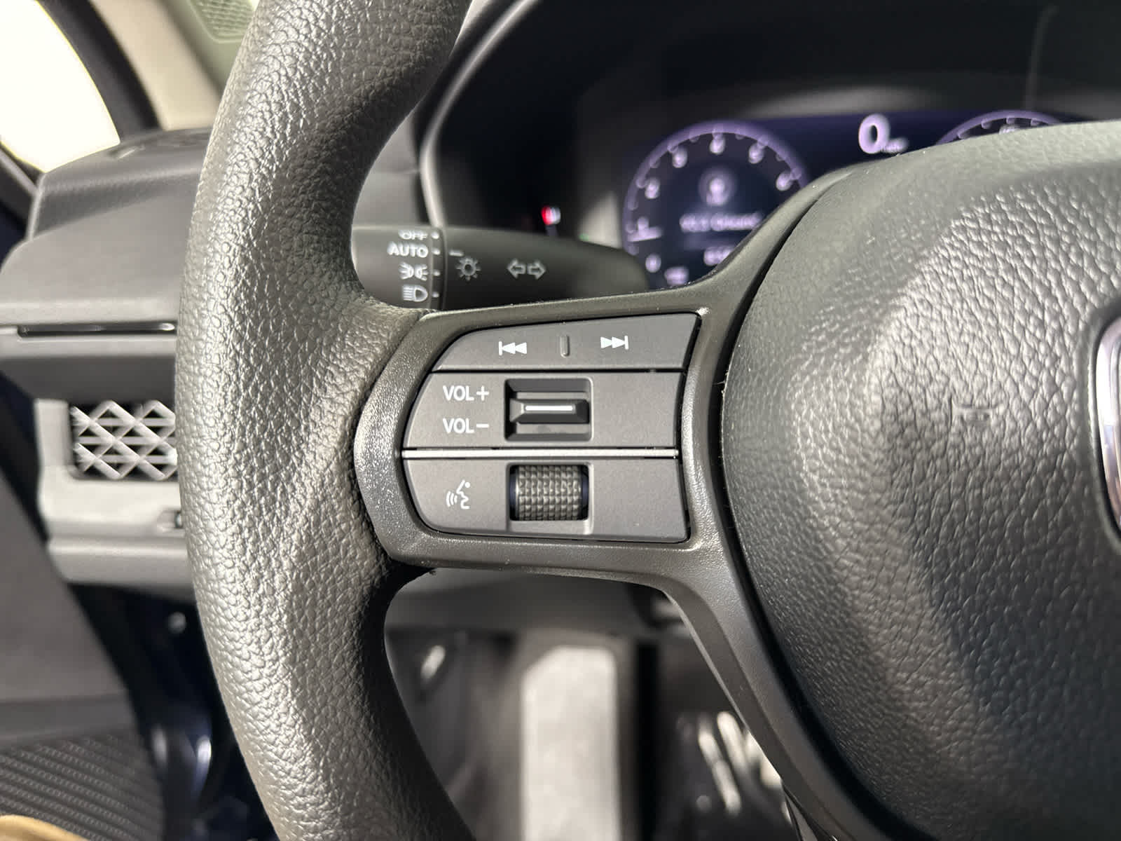2025 Honda Accord 1.5T SE photo 30