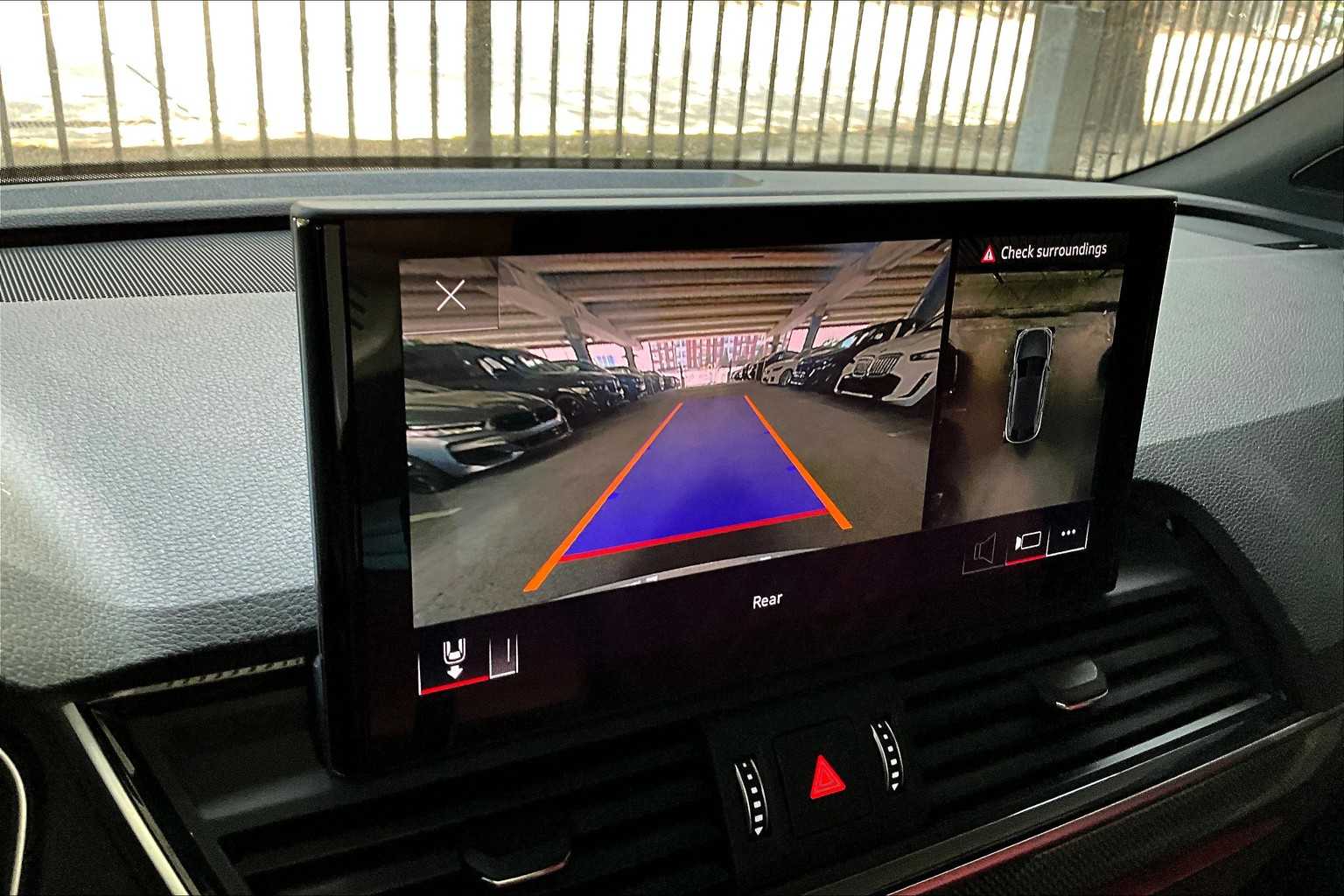 2023 Audi SQ5 Premium Plus photo 24