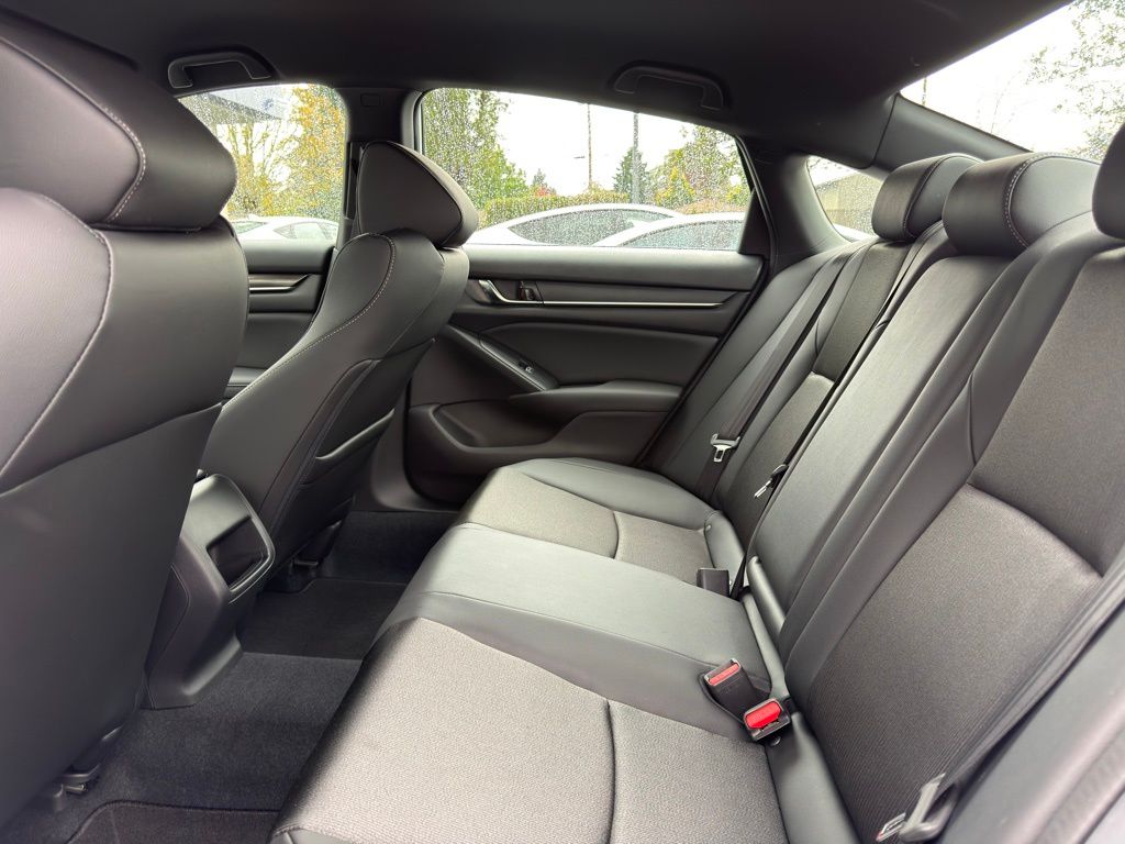 2020 Honda Accord Sport photo 14