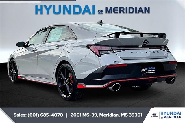 2025 Hyundai Elantra N photo 3